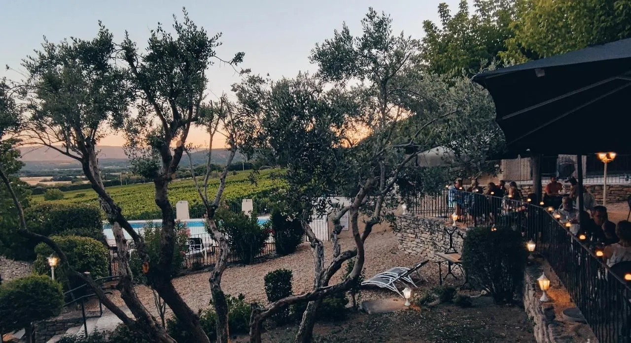 ** Hotel Vilajoun Joucas Francia